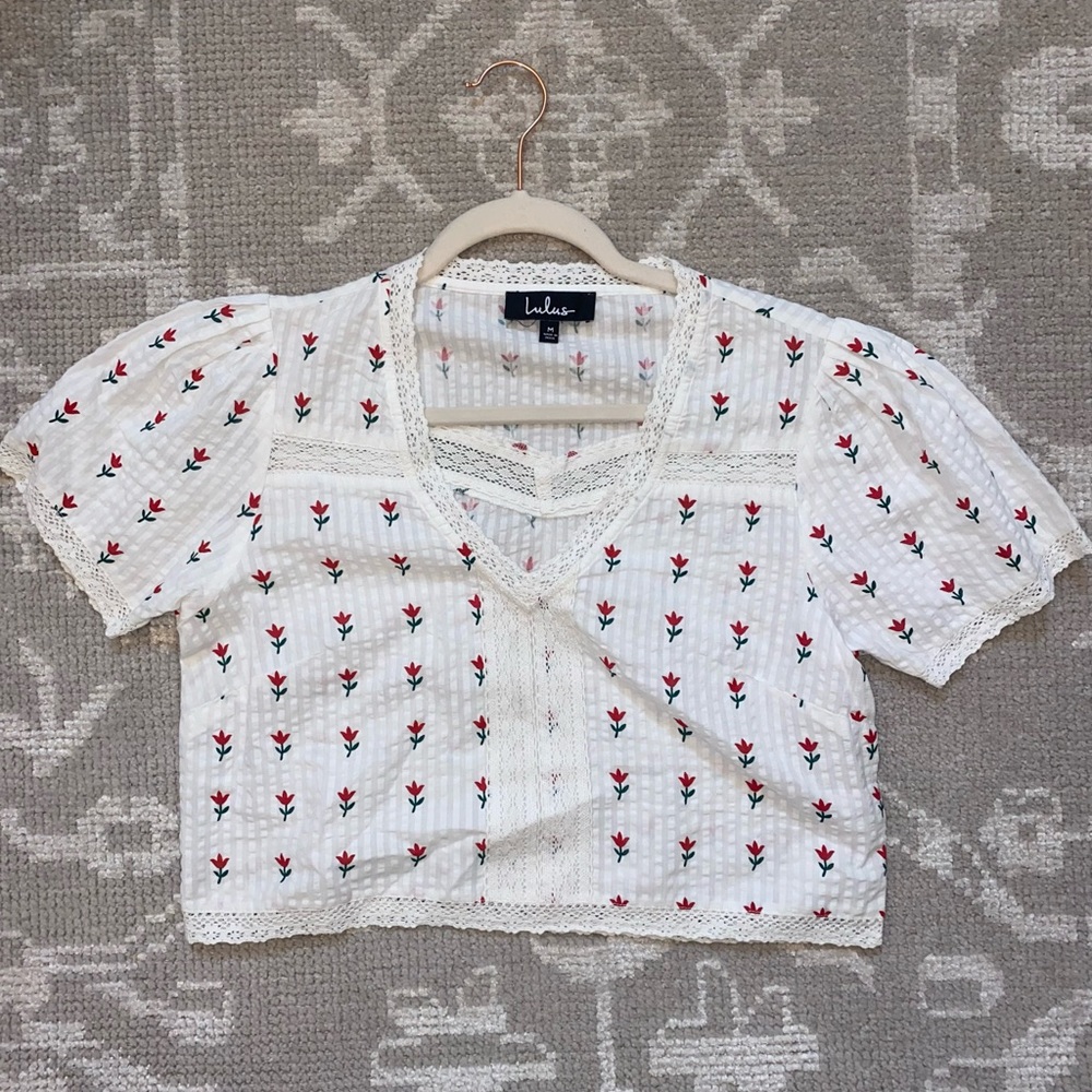 Women’s shirt